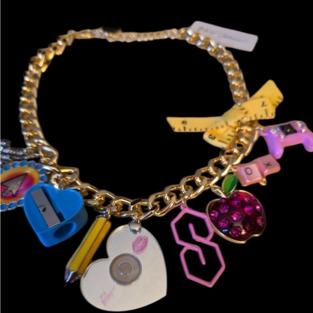 BETSEY JOHNSON Back to School Multiple School Supplies Charms Necklace NEW NWT - Picture 3 of 9
